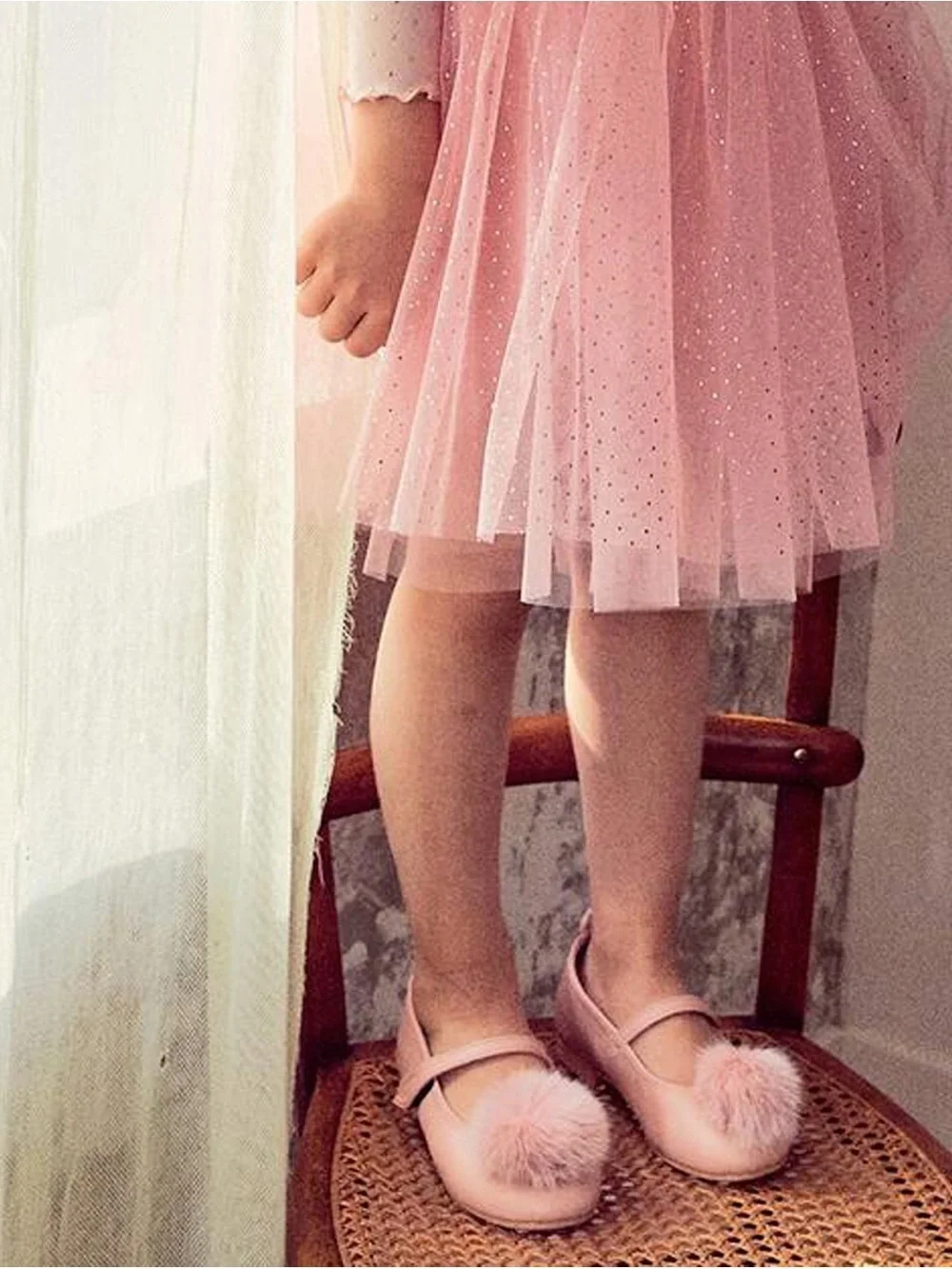 Petite Hailey Classic MaryJane Shoes with removable patches/pom poms sz 1